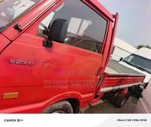 Mazda E2000 2000 Red