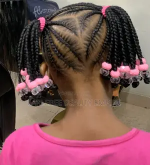 Nail Technician Needed