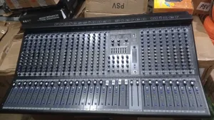 Yamaha 24 Channels Mixer