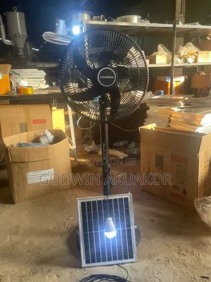 Rechargeable Solar Fan With Remote
