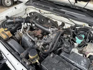 Toyota Hilux 2014 White