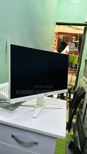 22 Inches Frameless Monitor