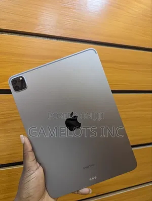 Apple iPad Pro 11 (2022) 128 GB Gray
