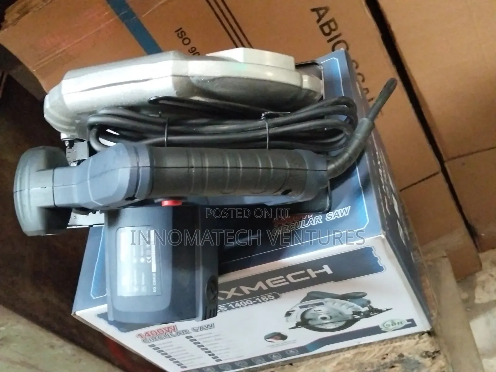 Circular Saw Machine