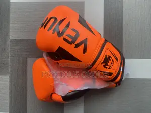 Venum Elite Boxing Glove