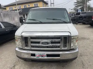 Ford E250 2014 White