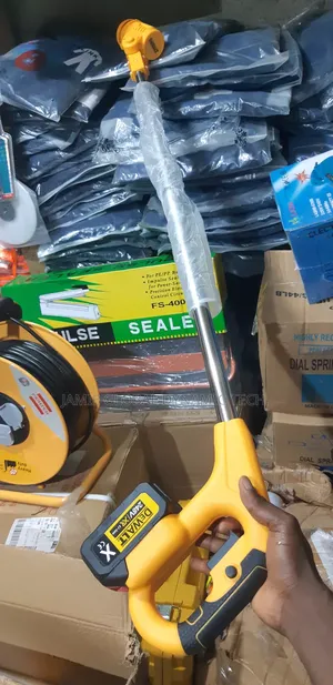 Dewalt Rechargeable Brush Cutter