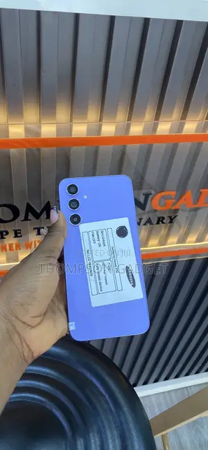 Samsung Galaxy A54 5G 128 GB Purple