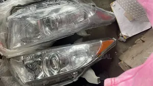 Headlights For Toyota Highlander 2012 Model