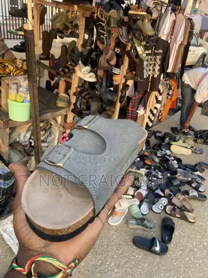 Birkenstock Palm Slippers Lagos | Free Gift for Buyers