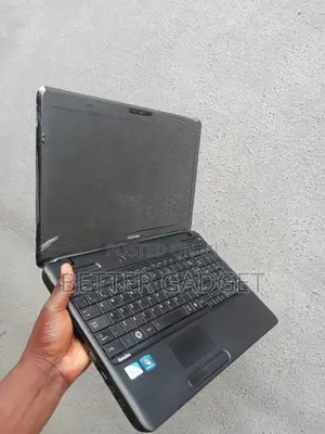 Laptop Toshiba Satellite C665 4GB Intel Pentium HDD 320GB