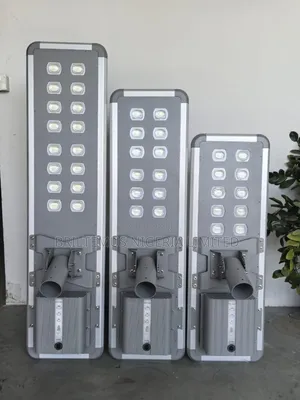 Bm-B2 12 Eye Solar Street Light