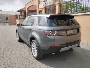 Land Rover Discovery Sport SE 2015 Gray