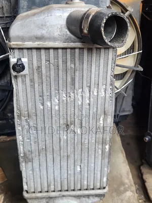 Radiator Turbo Hyundai Santa Fe. 2019