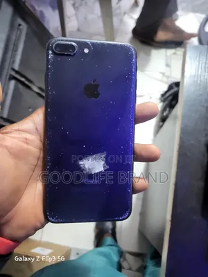 Apple iPhone 7 Plus 32 GB Black