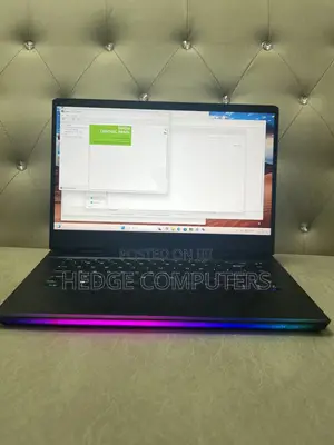Laptop MSI GE66 Raider 16GB Intel Core i7 SSD 1T