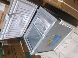 Polystar 200l Freezer – Wide Storage Capacity