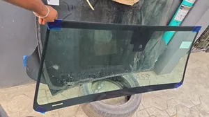Toyota Tacoma 2023 Windscreen Glass Available
