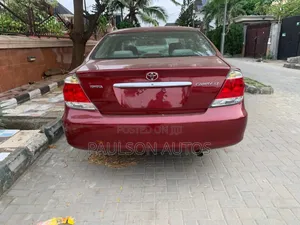Toyota Camry LE 4dr Sedan (2.4L 4cyl 5A) 2005 Red