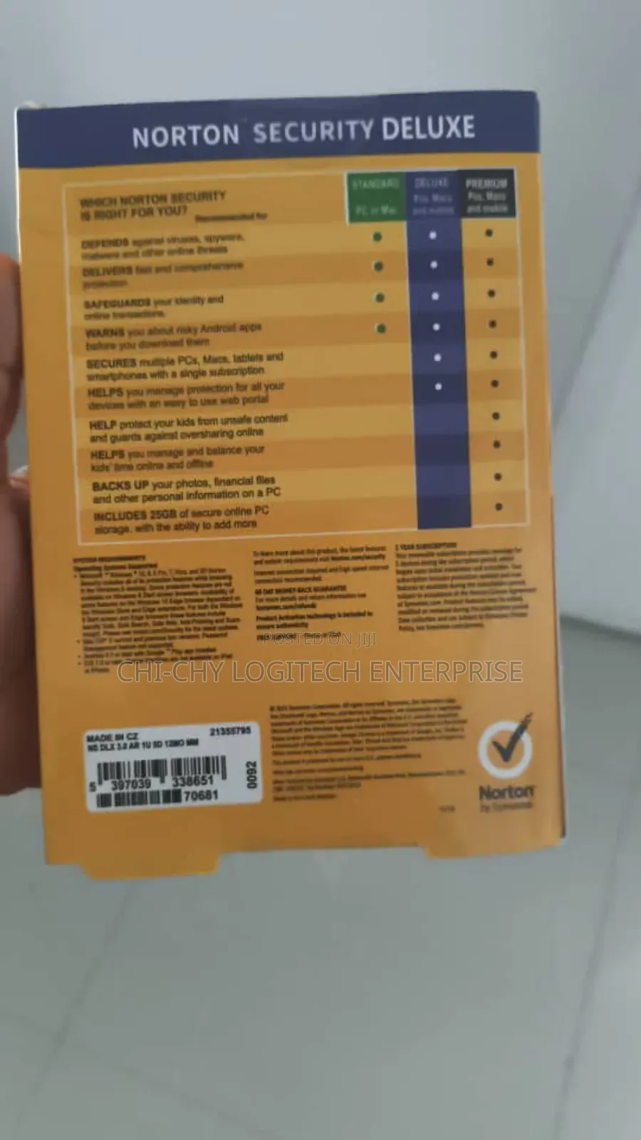 Norton Security Deluxe 5 Devices 1-Year License