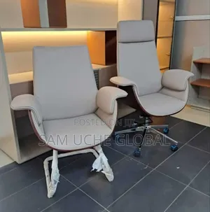 Swivel and Visitors Chair