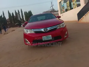 Toyota Camry 2014 Red
