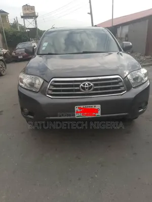 Toyota Highlander 2010 Gray