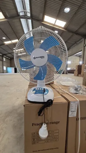 12 Inches Solar and Rechargeable Table Fan