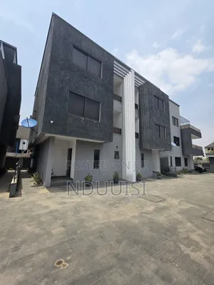 4bdrm Duplex in Life Camp for sale
