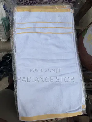 12 Pieces White Hand Towel