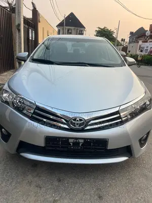 Toyota Corolla 2015 Silver
