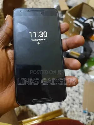LG Nexus 5X 32 GB White