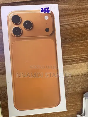 New Apple iPhone 17 Pro Max 256 GB Orange