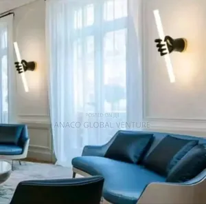 Nordic Hand Holding Led Wall Bracket 3 Colours Light