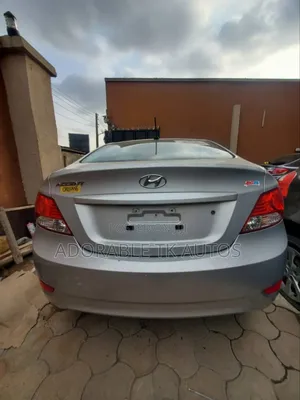 Hyundai Accent GLS 2012 Silver
