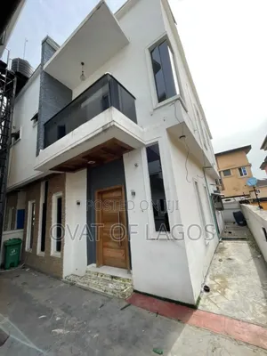 4bdrm Duplex in Lekki for rent