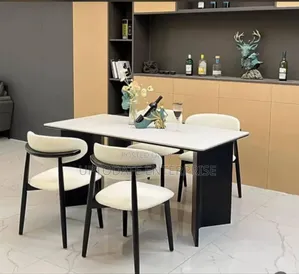 Wooden Craved 4 Seaters Marble Dining Set