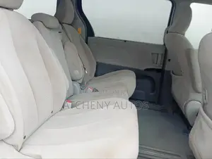 Toyota Sienna 2014 White