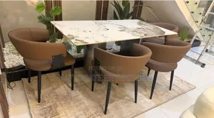Banquette Super Marble 4 Seaters Dining Set
