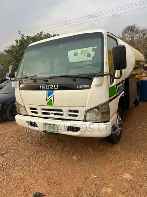 Isuzu Diesel Tanker
