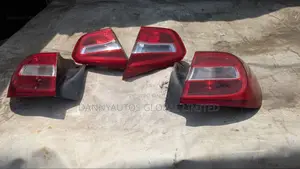 Taillight for Gla 250 2015 Model Halogen Spec