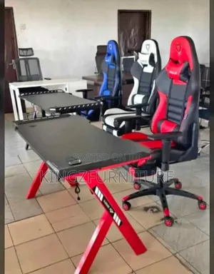 Executive Gaming Chair and Desk Set