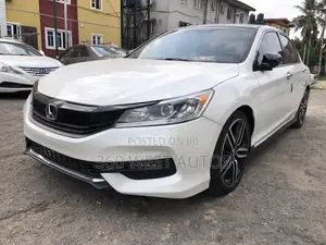 Honda Accord Sport SE 4dr Sedan FWD (2.4L 4cyl 2A) 2017 White