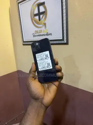 Apple iPhone 14 128 GB Black