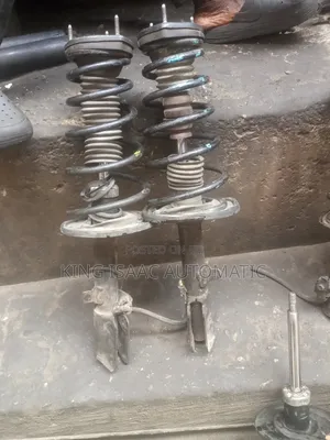 Complete Shock Absorber for Toyota Camry 2008 Model Available 2.7