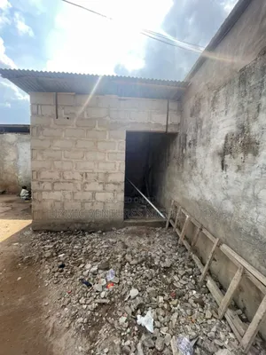 Store Tolet