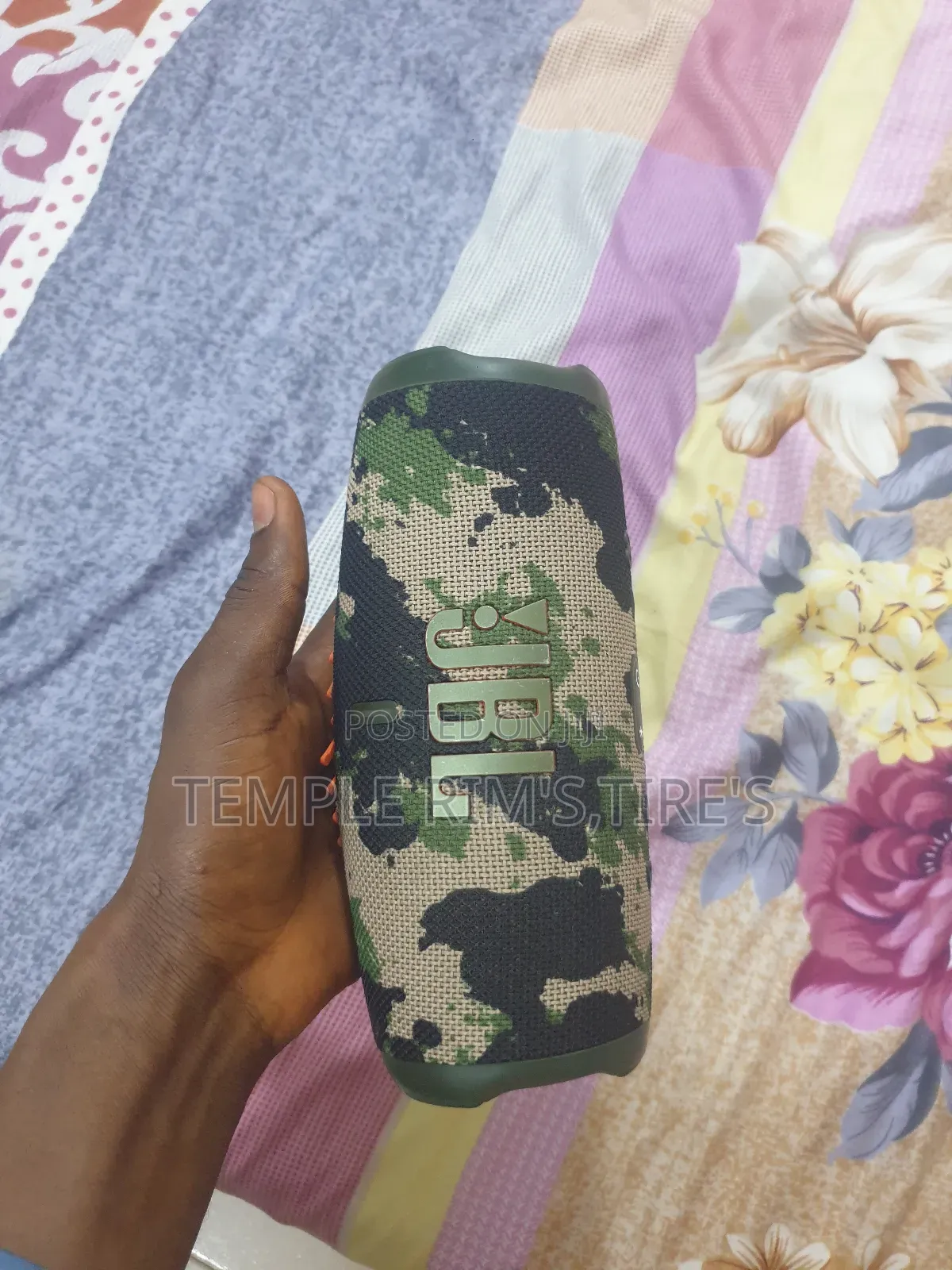 JBL Charge 5