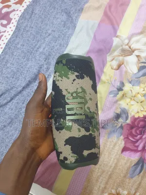 JBL Charge 5