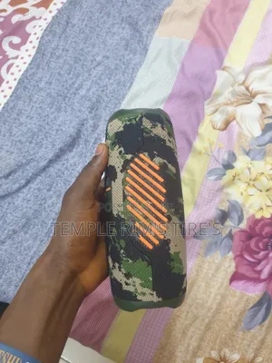 JBL Charge 5
