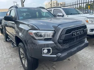 Toyota Tacoma Limited 2018 Gray